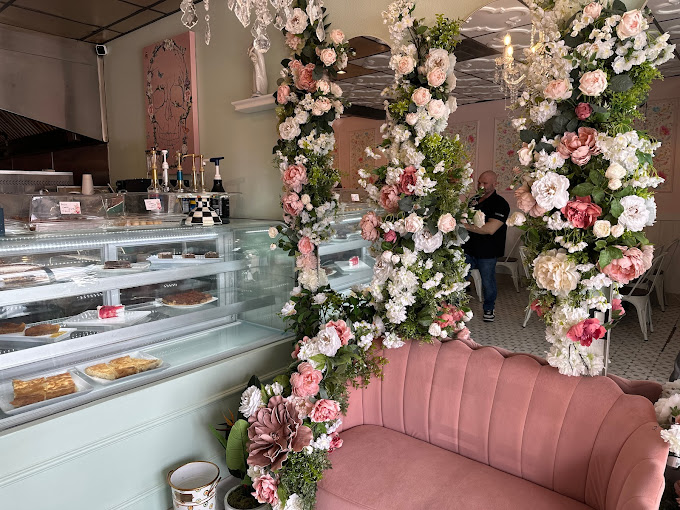 Canan's Kitchen Cafe & Bakery